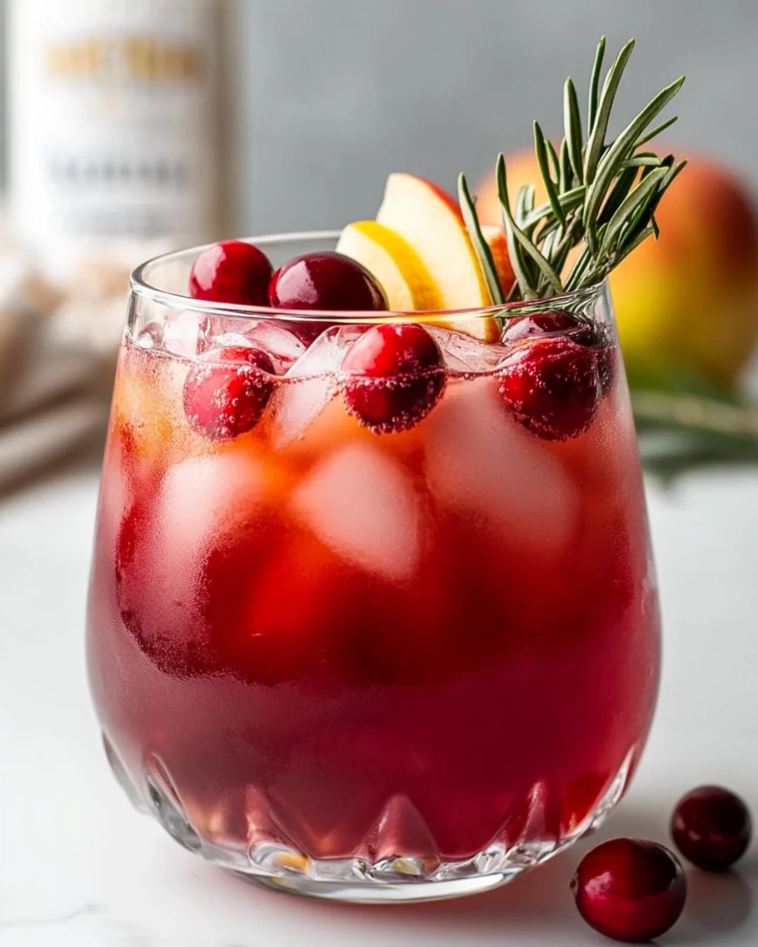 Crownberry Cranapple Cocktail